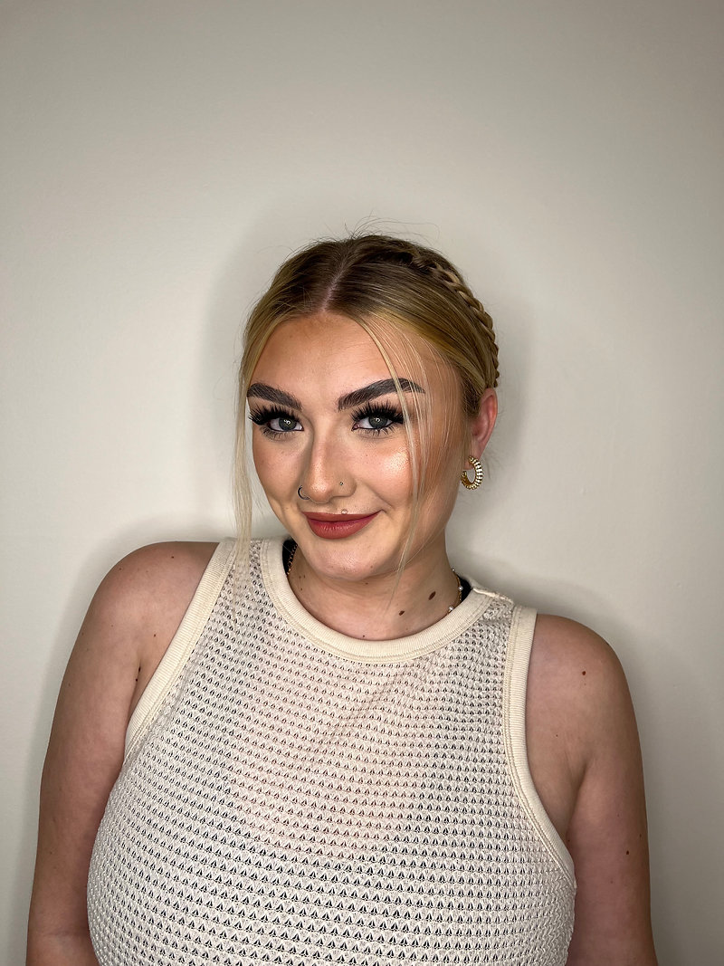 Volume Lash Extensions